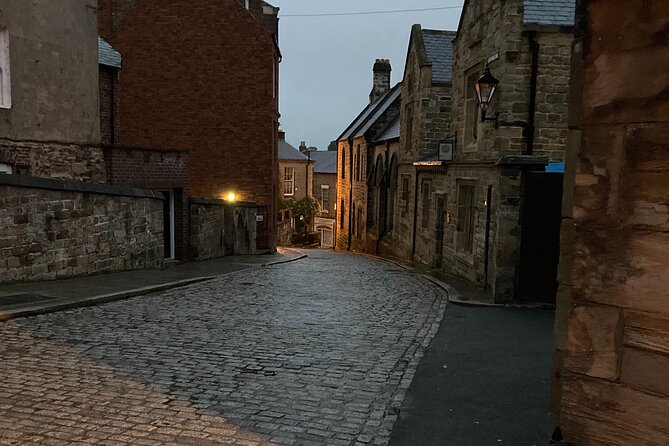 Walkabout Durham History Tour - The river path and Prebends Bridge