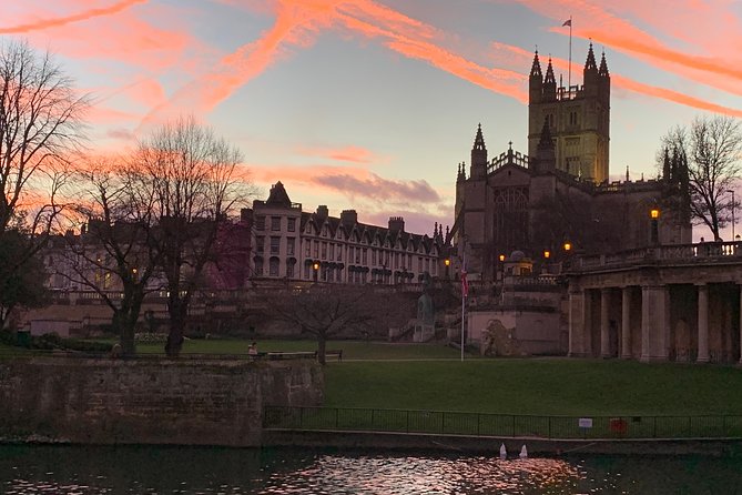 Walking Tour of Bath with Blue Badge Tourist Guide - Back to Bath Abbey for questions and perspective