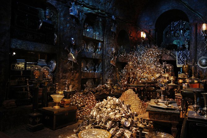 Warner Bros. Studio Tour with Transportation from London - Creatures, Makeup, and Special Effects