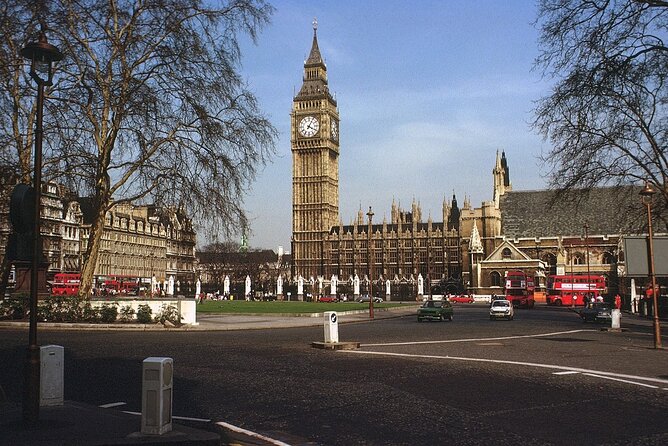 Westminster Abbey, Big Ben, Buckingham Guided Tour of London - St. James’s Palace and the older royal story