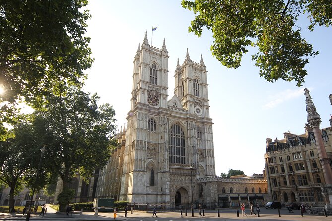 Westminster Abbey Entrance Ticket Including Audio Guide - Using the multimedia guide without losing your way