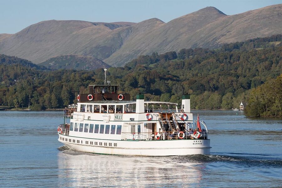 Windermere Red Cruise: Sail Between Bowness and Ambleside - Comfort in real Lake District weather