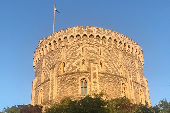 Windsor and Thames Valley Bike Tour - Riding beside the Thames Valley