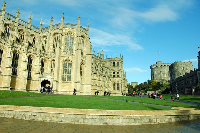 Windsor Castle Tour from London with Optional Lunch or London Eye - Windsor Castle, from William the Conqueror to St. George’s Chapel