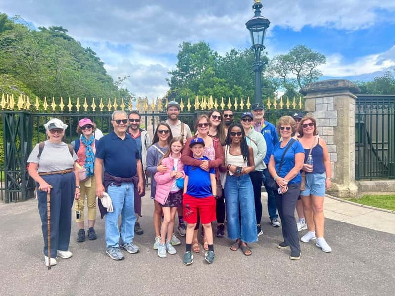 Windsor Town Daily Walking Tour (11am & 2pm) - Walking The Long Walk with castle views