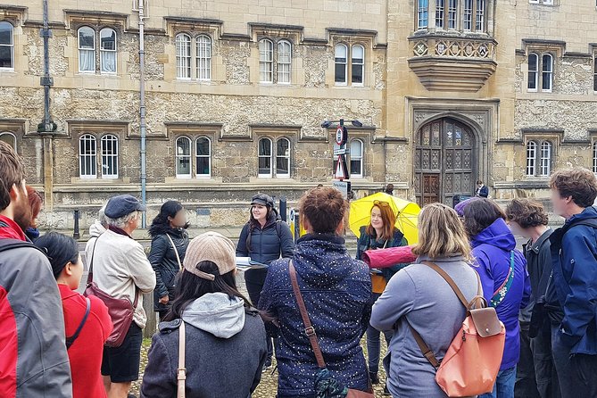 Women and Queer Histories Tour - by Uncomfortable Oxford™ - Somerville College and women entering the university