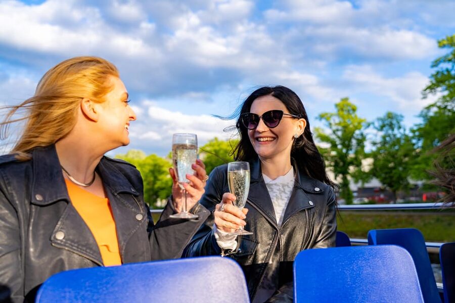 York: 60-Minute 'Happy Hour' Cruise For All Ages - Choosing the Best Deck and Preparing for Weather