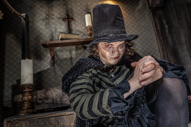 York Dungeon Entry Ticket - The opening sets the rules for participation