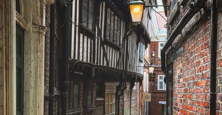York’s Snickelways Story Walking Tour - Whip Dog Lane and Whip-Ma-Whop-Ma-Gate