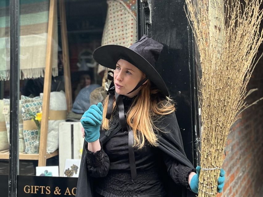 York: Witches and History Old Town Walking Tour - Stonegate, Barley Hall, and curious corners
